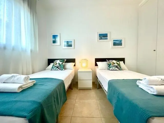 Apartment Gatu Premium El Vinedo, Centro, Parking, Aire Acc, Terraza Y Piscina Comun,